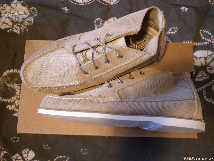 Timberland Classic Boat Chukka Shoe - Men's1.jpg
