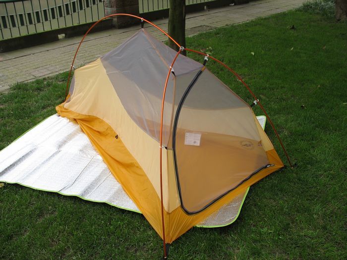 试搭ba飞溪单人帐篷 请高手进来指点下