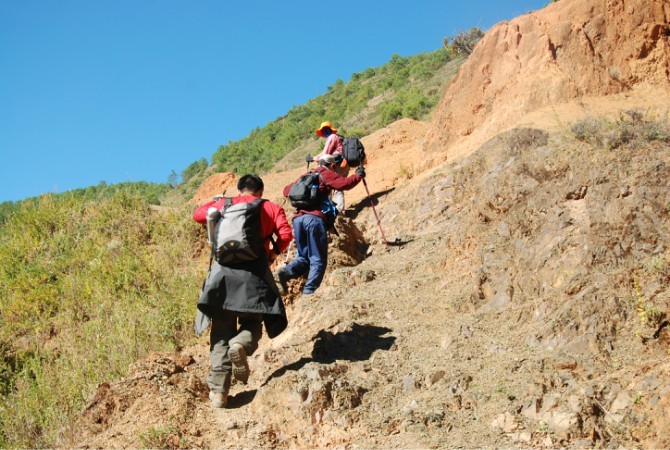 探寻香格里拉秘境中的秘境---泸沽湖尼汝徒步穿越(全文完)