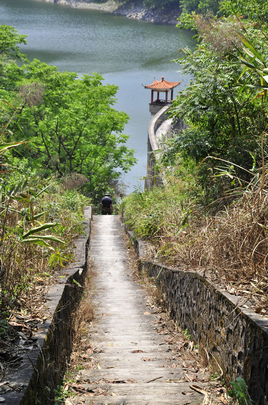 对瀑当歌黎母岭高山再穿越
