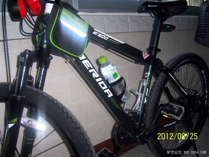 交作业了13款公爵600白色