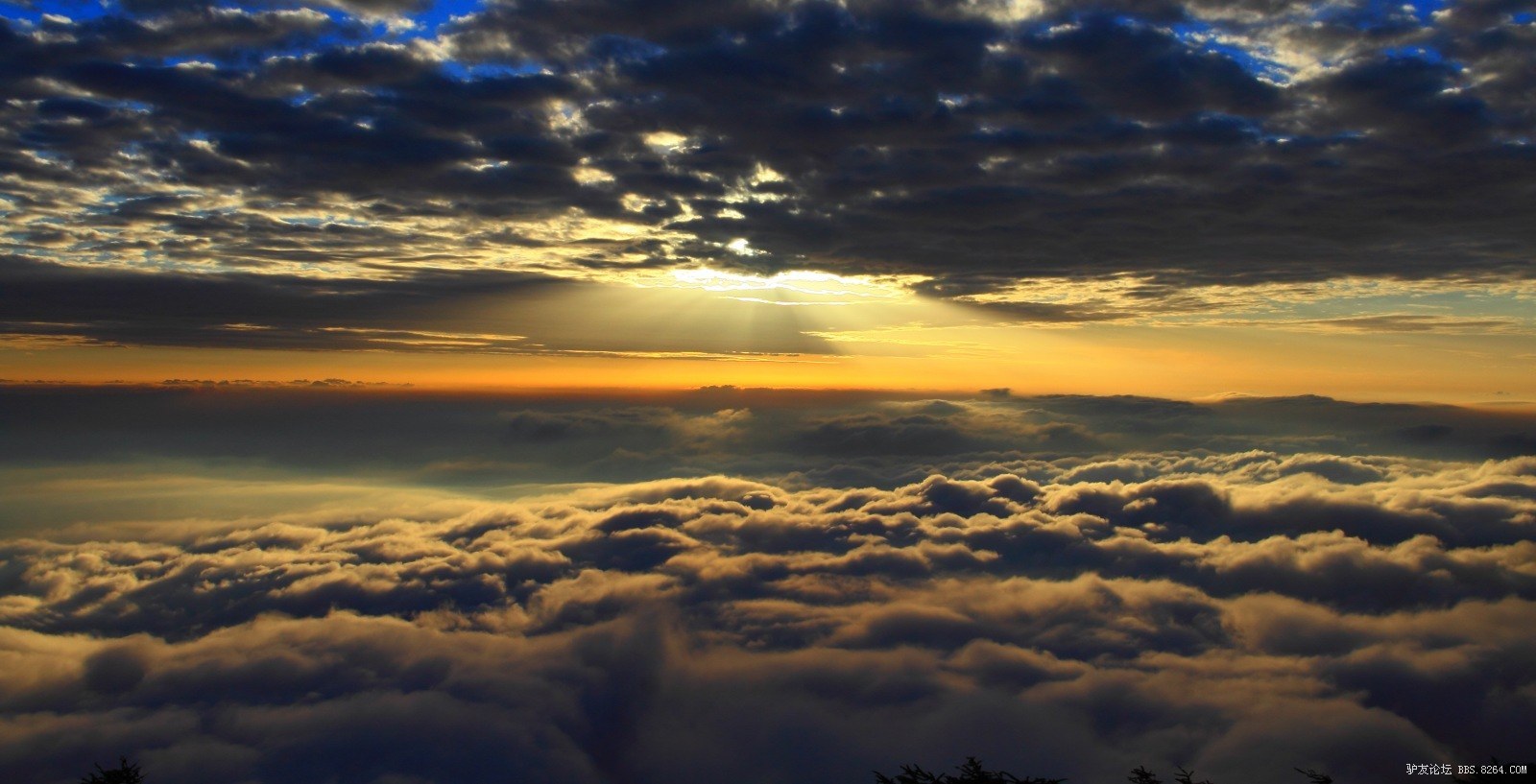 鳌山风采日落日韵云海秋色
