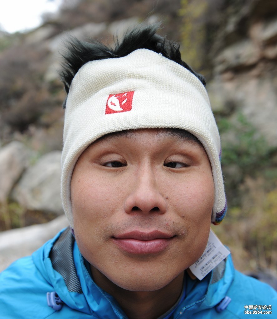 金戈户外11月4日仰口小穿北九水巧遇2012第一场雪!