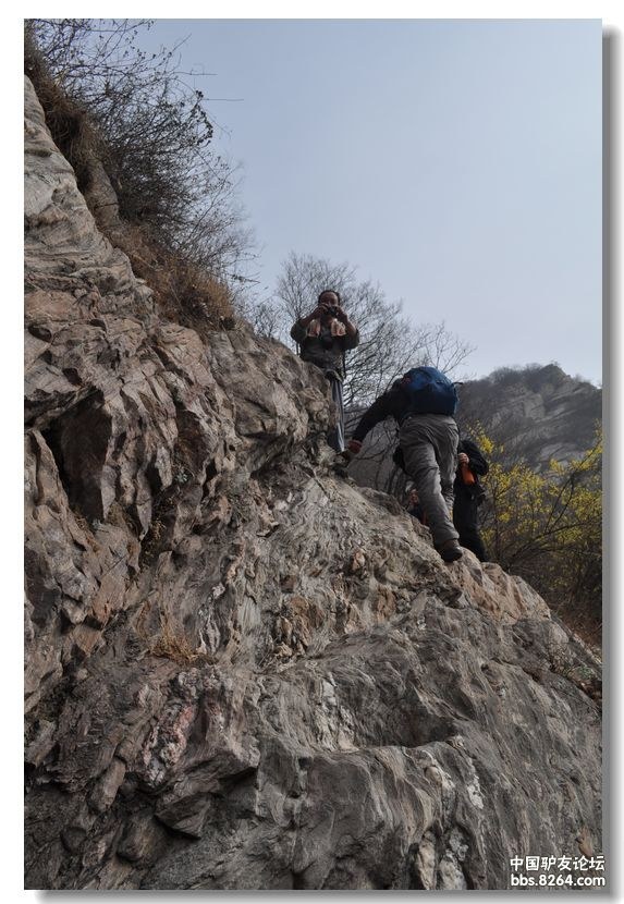 穿行连天峰鱼脊背磨肚崖玉皇沟