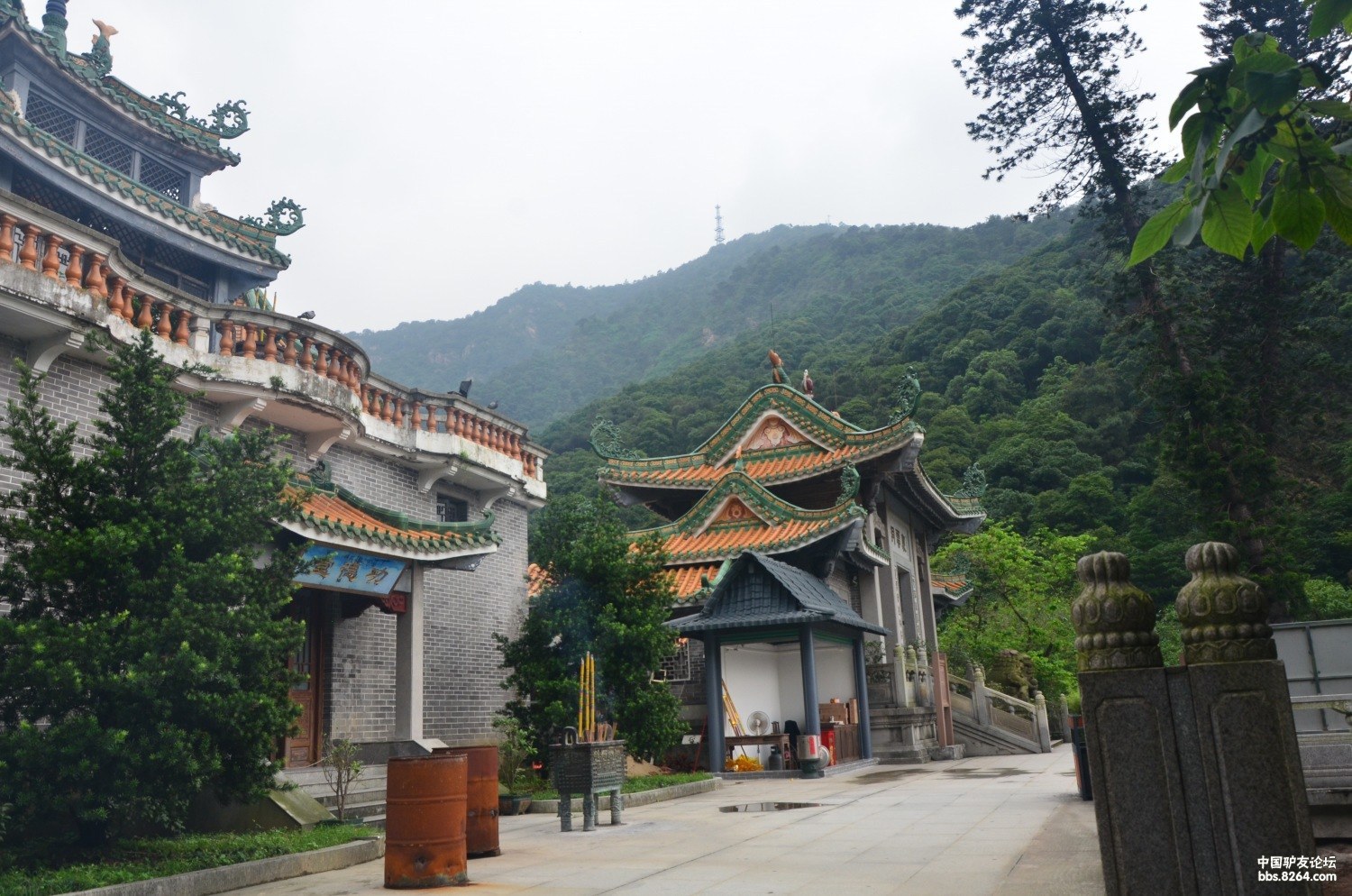 广东自驾一日游-登山徙步的好去处--佛山西樵西岸庆云洞,我行走川藏