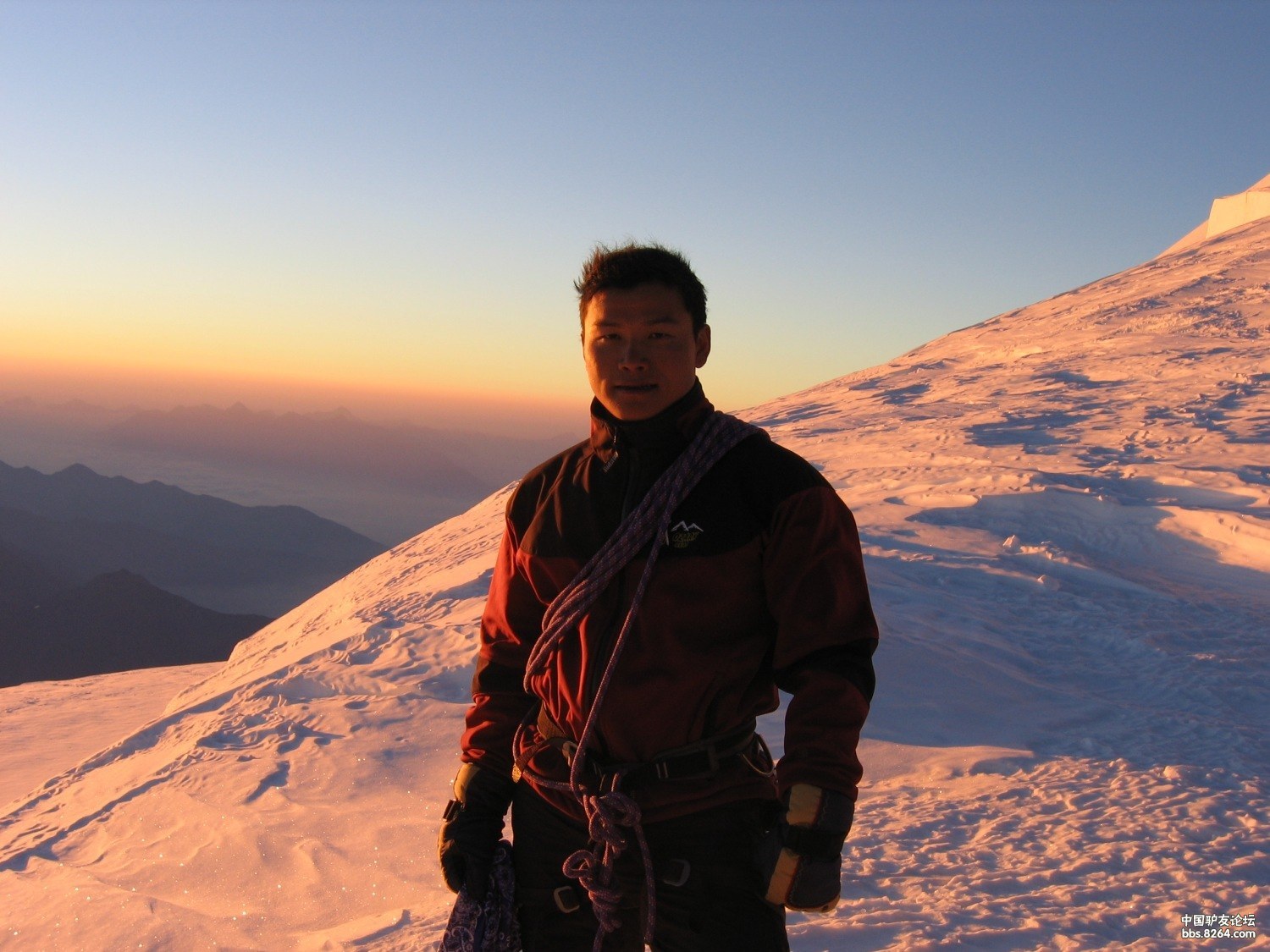 [视频]极限穿越第一人花雕对话资深青年登山家孙斌《自由之路》