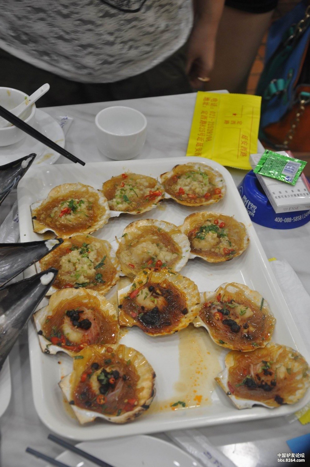 上海夜宵美女 美味享受中