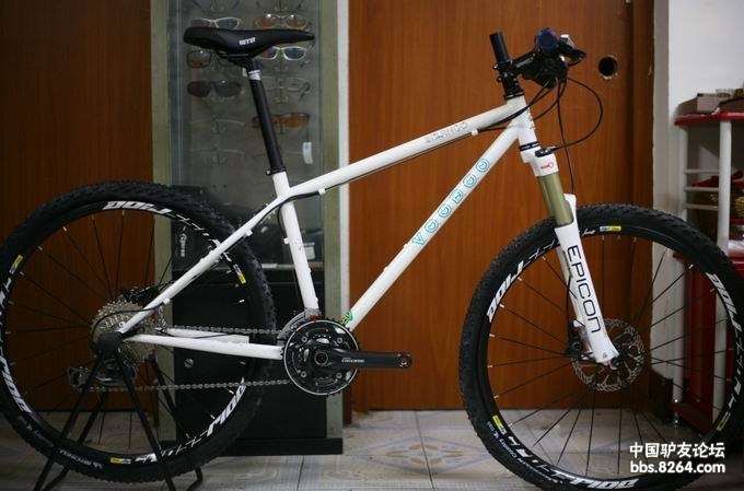 新款voodoo853白色山地车