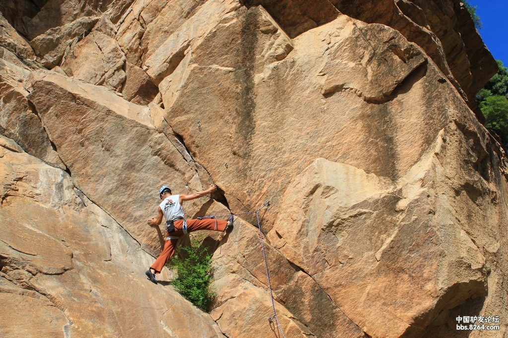 [菊花社] 北京白河攀岩速降,岩壁上的舞者