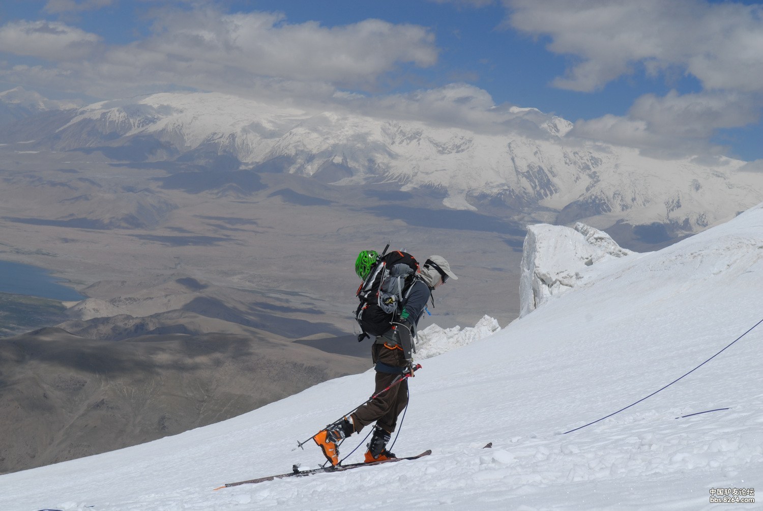 2013年7月26日成功登顶新疆慕士塔格峰