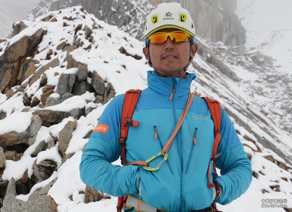 曾山jonotto领衔领攀登山培训携手8264山峰卫士半脊环保行动视频1楼已