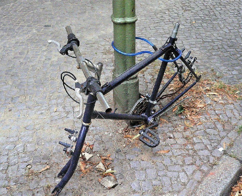 发个猛图快拆单车的凄惨下场汗颜