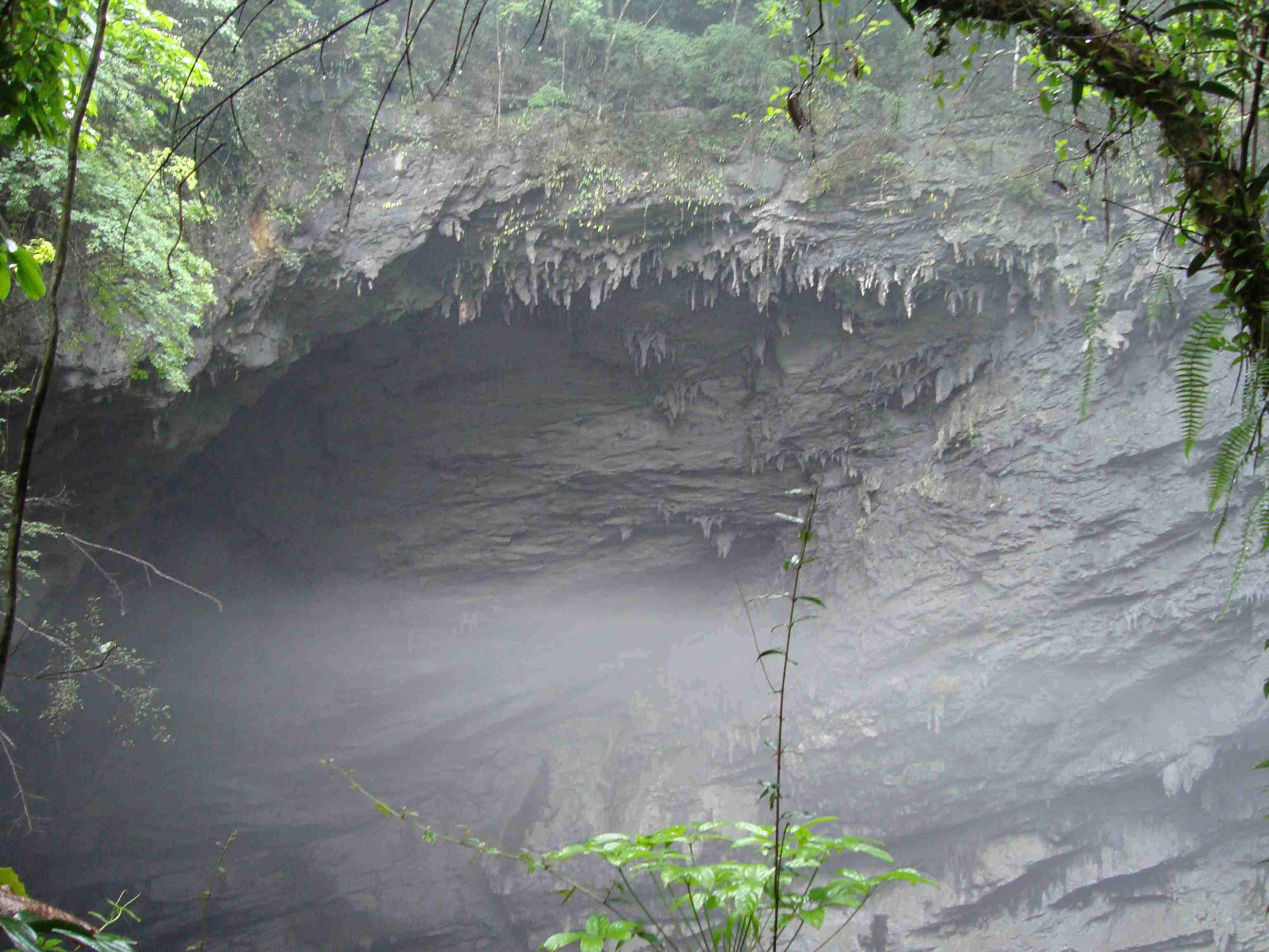 美丽传说与真实的神话---文雅天坑