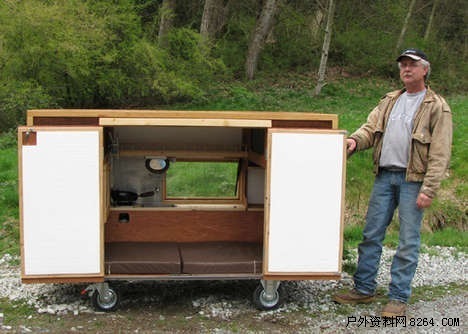 可移动的手推房车流浪者的移动之家图