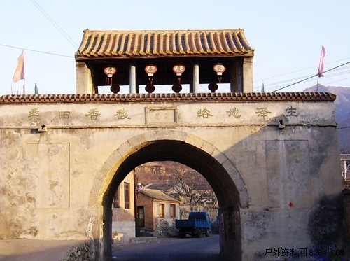 圈门过街楼 风景指数: