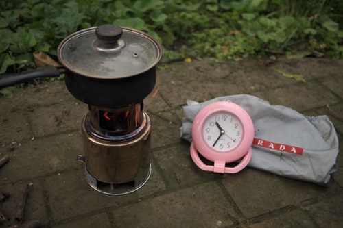 自制实用美观便携式287克柴火炉及户外试验